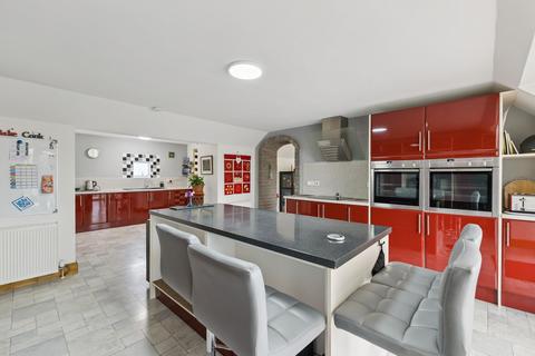 Burnbank Stirling Street, Blackford, Auchterarder, PH4 1QA
