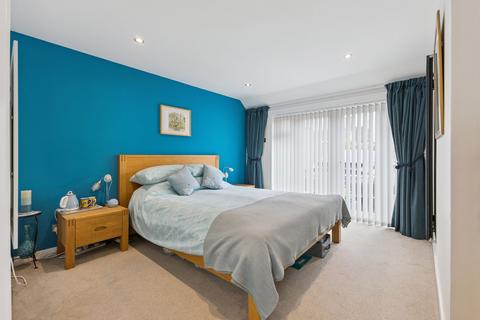 Burnbank Stirling Street, Blackford, Auchterarder, PH4 1QA