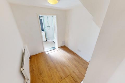 1 bedroom flat for sale, Dover Road, Folkestone, Kent, CT20