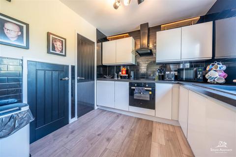 undefined, Strathtay Road, Perth