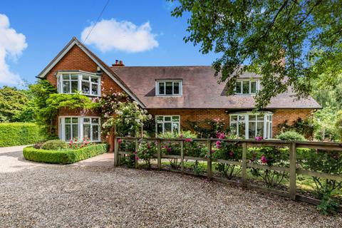 5 bedroom detached house for sale, Chapel Row, Berkshire