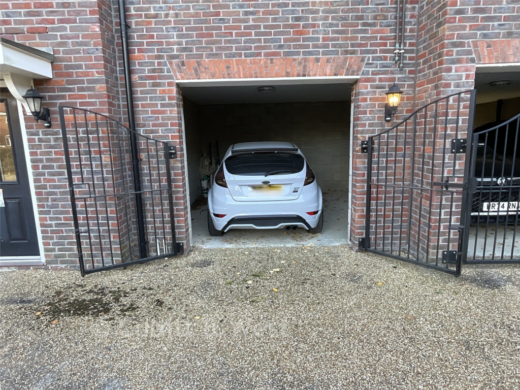 Car Port