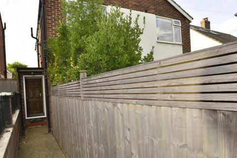 2 bedroom maisonette for sale, Alexandra Road, London, N10