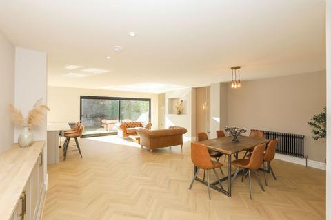 4 bedroom detached house for sale, Bradway Road, Sheffield S17