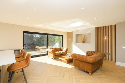 4 bedroom detached house for sale, Bradway Road, Sheffield S17