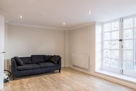 undefined, 31 St Peters Court 99 Cephas Street