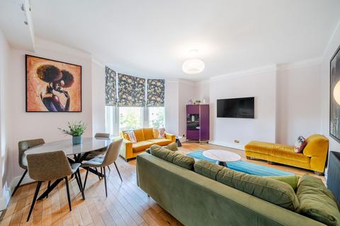 undefined, East Parade, 21 East Parade, HG1