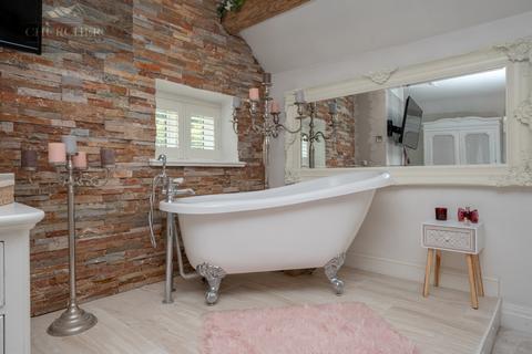 4 bedroom detached house for sale, Grimshaw Road, Skelmersdale WN8