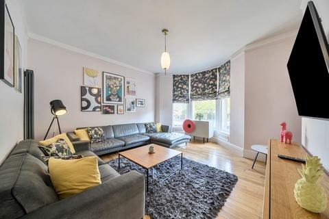 undefined, East Parade, Harrogate, HG1