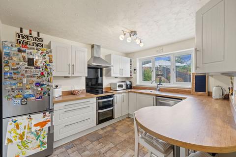 4 bedroom detached house for sale, Ffordd Dryden, Swansea SA2
