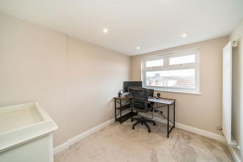 42 Pevensey Road, London, SW17 0HR