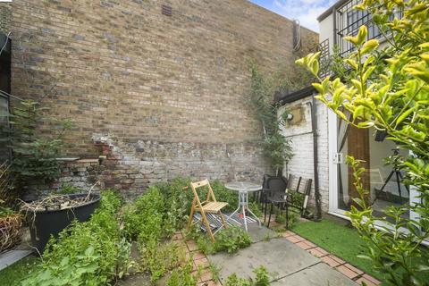 2 Pitchford Street, London, E15 4RX