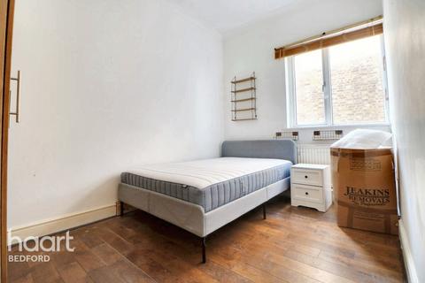 undefined, Chaucer Road, Bedford