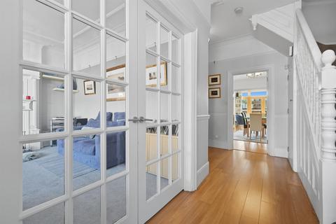 12 Glebelands Avenue, London, E18 2AB