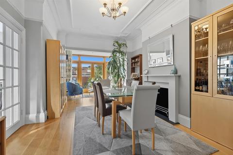 12 Glebelands Avenue, London, E18 2AB