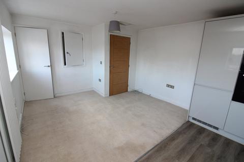2 bedroom apartment for sale, Milestone Road, Hitchin, SG5
