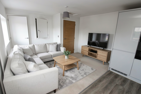 2 bedroom maisonette for sale, Milestone Road, Hitchin, SG5