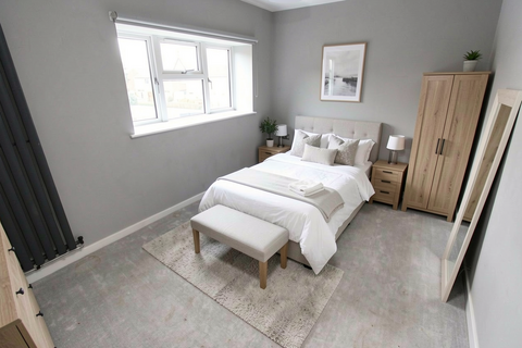 2 bedroom maisonette for sale, Milestone Road, Hitchin, SG5