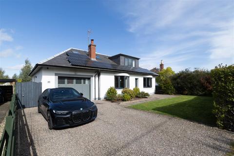 57 Bonhard Road, Scone, Perth, PH2 6QB