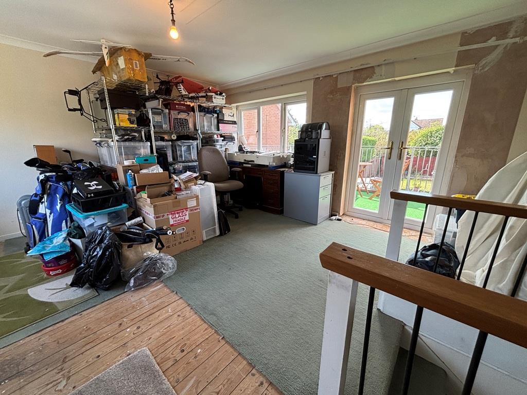 Master Bedroom.JPG