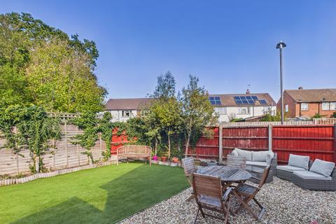 15 Ansell Close, Cheltenham, GL51 3JS