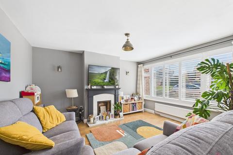 15 Ansell Close, Cheltenham, GL51 3JS