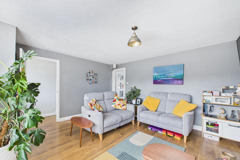 15 Ansell Close, Cheltenham, GL51 3JS