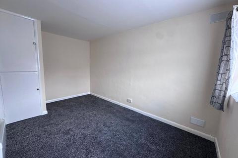 undefined, Cromwell Road, Hayes, Greater London, UB3