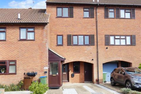 Dinsdale Gardens, Rustington Littlehampton BN16