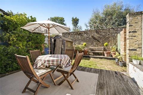 34 Manor Road, Richmond, TW9 1YB
