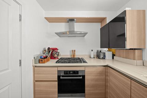 Flat 6, Newhaven Court, 189 Willesden Lane, London, NW6 7YN