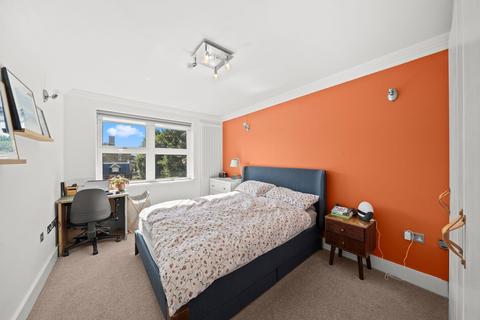 Flat 6, Newhaven Court, 189 Willesden Lane, London, NW6 7YN