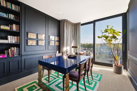 Flat 19, 2 - 3 Ladbroke Square, London, W11 3LX