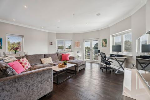 undefined, Victoria Close, Rickmansworth WD3