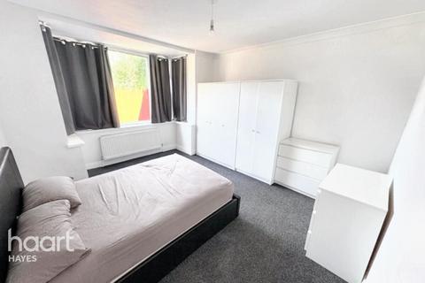 2 bedroom maisonette for sale, Silverdale Gardens, Hayes