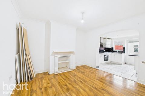 2 bedroom maisonette for sale, Silverdale Gardens, Hayes