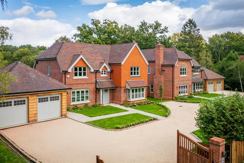 undefined, Normandy, Guildford