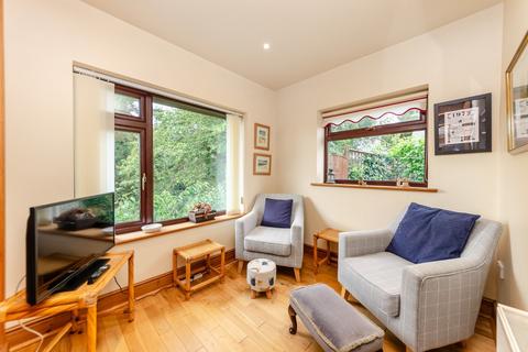 undefined, Rowen, Conwy, LL32