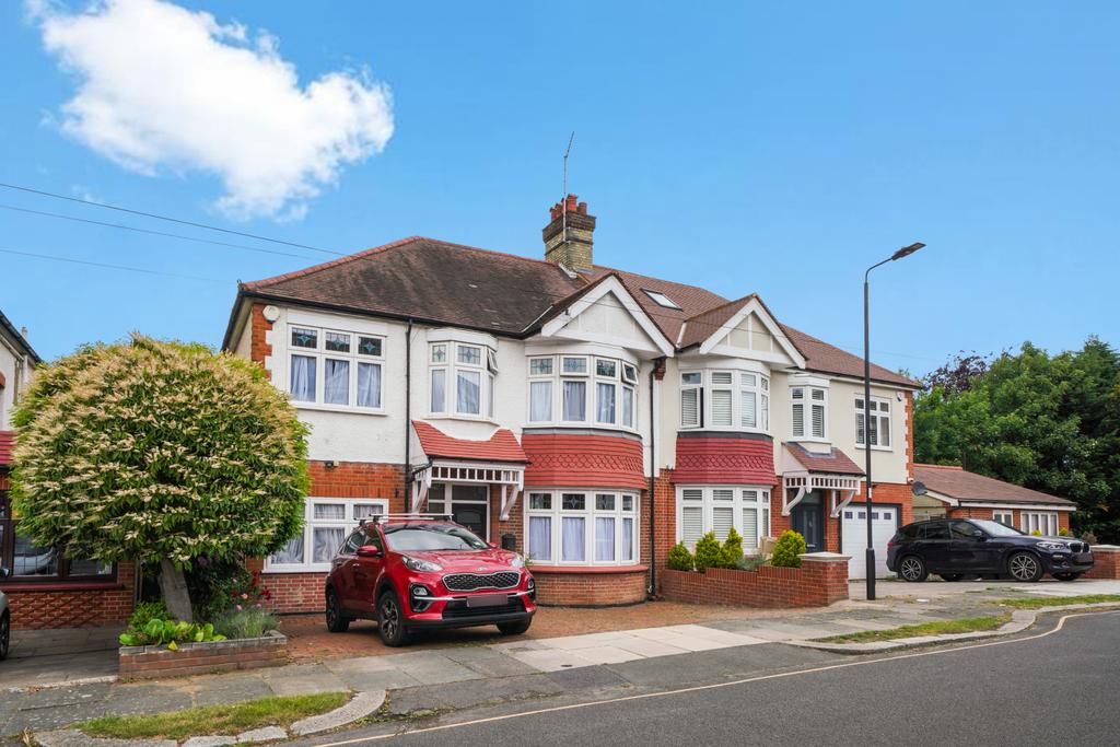 Five Bedroom Semi Detached House For Sale