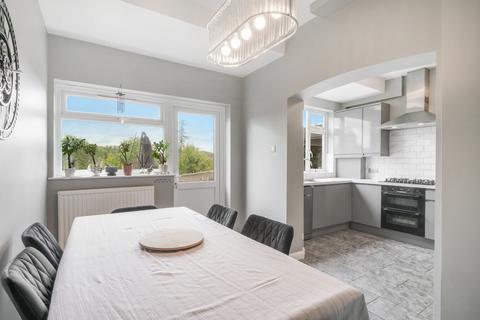 5 bedroom semi-detached house for sale, Hillcrest, Winchmore Hill, London, N21