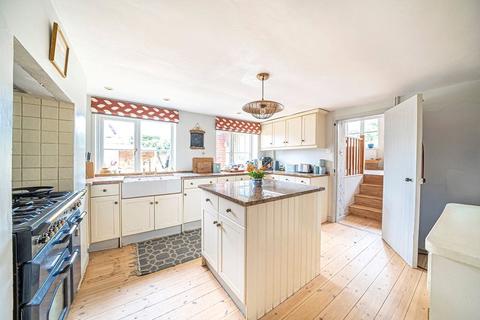 5 bedroom detached house for sale, Hurstbourne Priors, Whitchurch, Hampshire, RG28