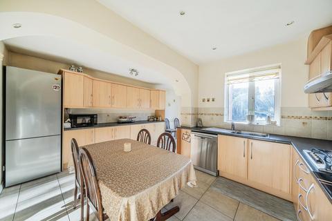 undefined, Howberry Road, Edgware HA8