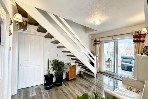 3 bedroom semi-detached bungalow for sale, Blenheim Road, Birstall, LE4