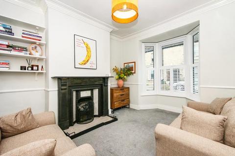 3 bedroom terraced house for sale, Russell Street, York