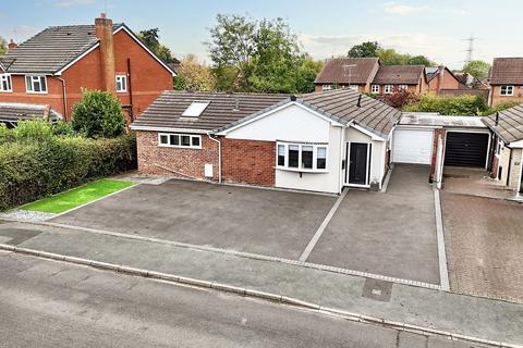 4 bedroom bungalow for sale, Newtons Crescent, Winterley, CW11
