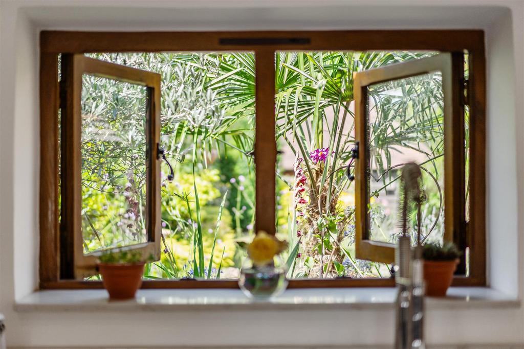 Little Cleobury Barn 245.jpg