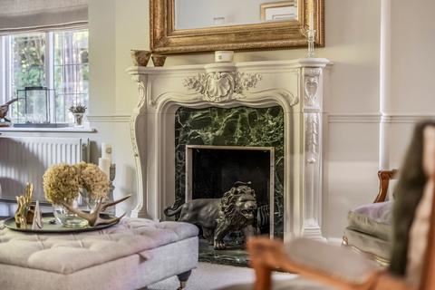 undefined, Salisbury Place, West Byfleet, KT14