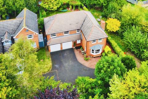 undefined, Devenports Hill, Bushby, LE7