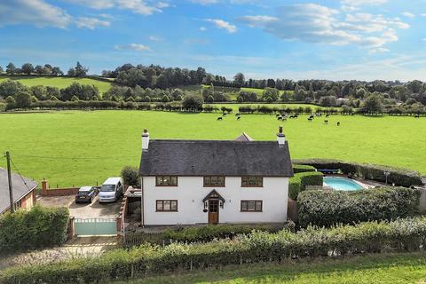 4 bedroom cottage for sale, Outlanes, Stone, ST15