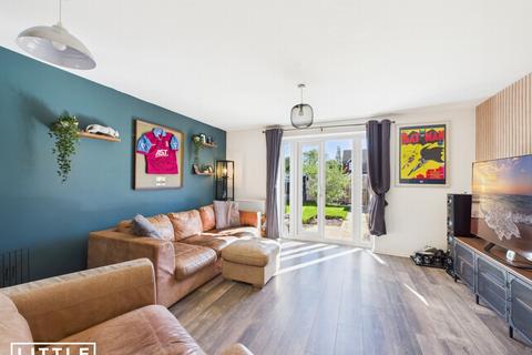 Newton Road, Lowton, WA3